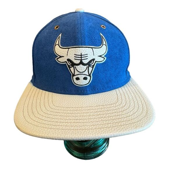 New Era Chicago Bulls Vegan Suede and Leather SnapBack Cap - Picture 1 of 8